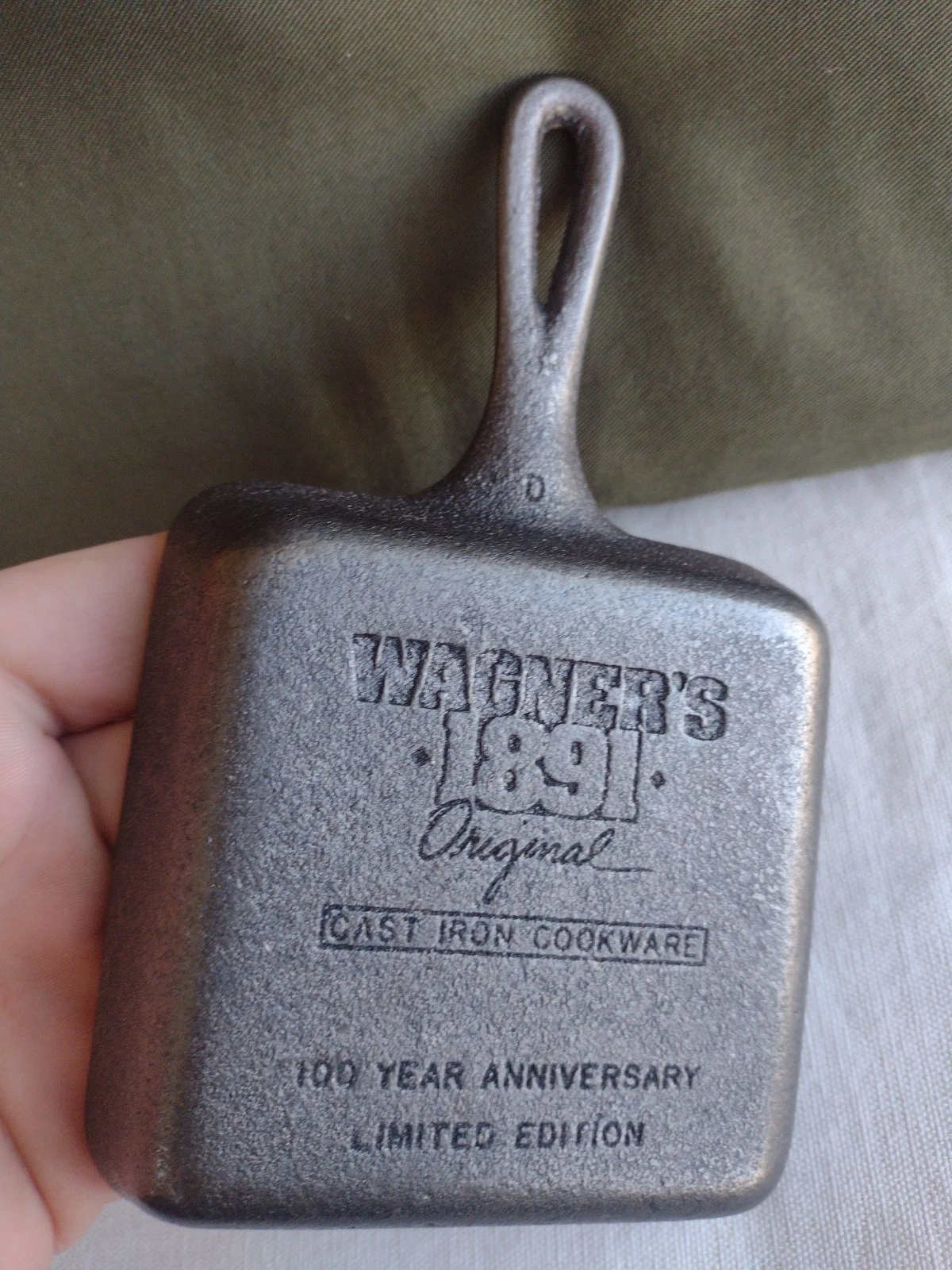 Wagner's Cast Iron Cookware 100 Year Anniversary Limited Edition Mini Skillet
