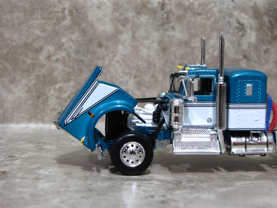 DCP 1/64 Turquoise White Kenworth W900A Semi Truck Farm Toy - Image 3 of 3