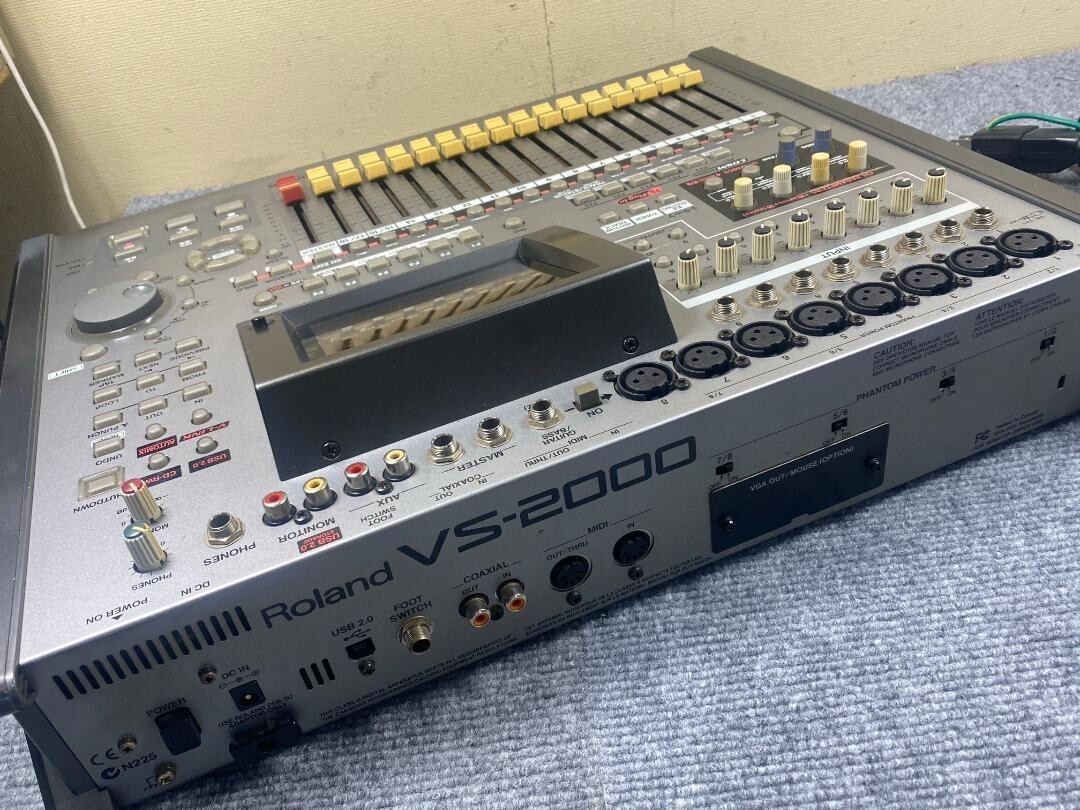 Roland Vs-2000cd Digital Studio Workstation Works Great 100 Tested 