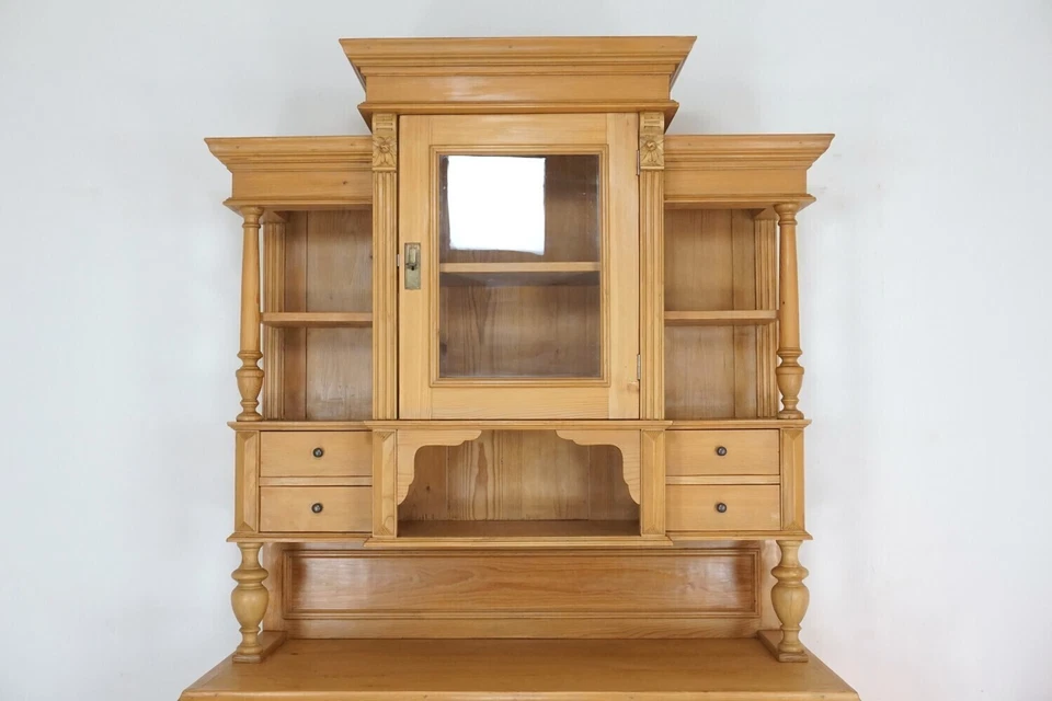 großes Landhaus-Buffet in Weichholz, im Jugendstil, Vitrine-Küchenschrank - Bild 3 von 4