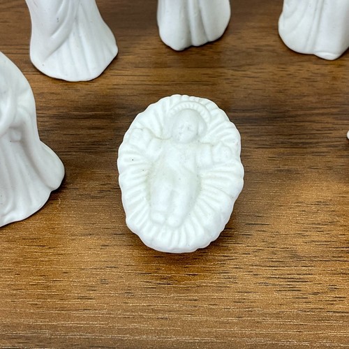 Vintage Ceramic Mold Nativity Scene Three Wise Men Baby Jesus Joesph 1994 3" - Picture 9 of 9