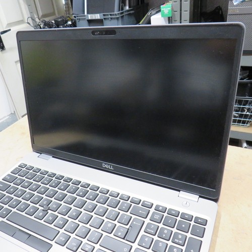 Dell Latitude 5510 i5-10210U 4GB RAM Spares or Repairs For Parts or Not Working - Afbeelding 4 van 10