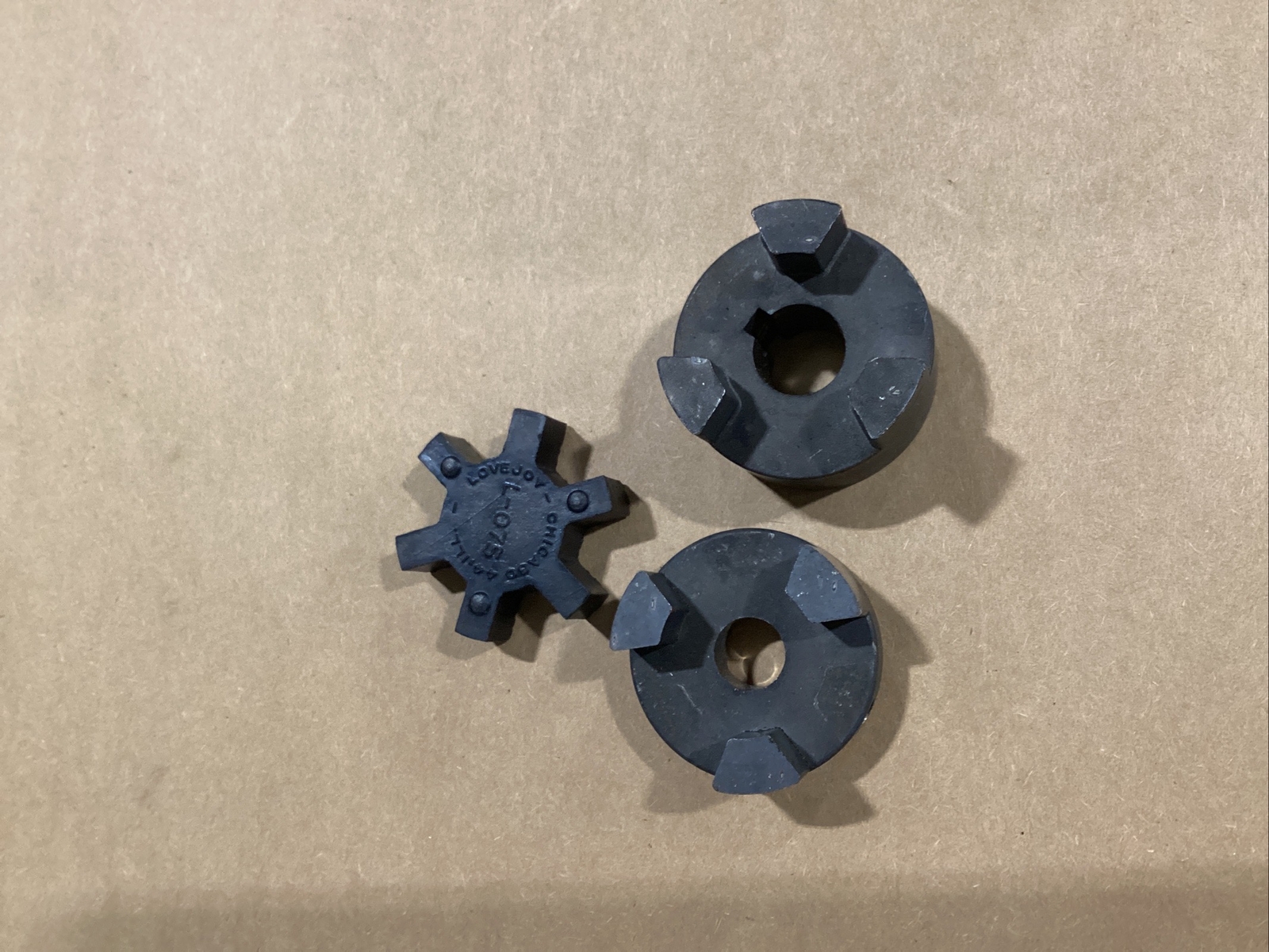 Lovejoy Flexible L075 Type Jaw Coupler & Rubber Spider Motor Shaft Hub