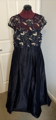 Xscape Navy Blue & Gold 3D Floral Appliqué  Satin Ballgown Sz 16  Elegant