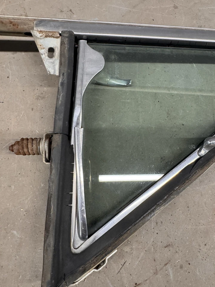 Ford Galaxie 1961 1962 sedán RF ventana de ventilación marco de vidrio personalizado 500 diestro Park Lane Foto 2 de 4