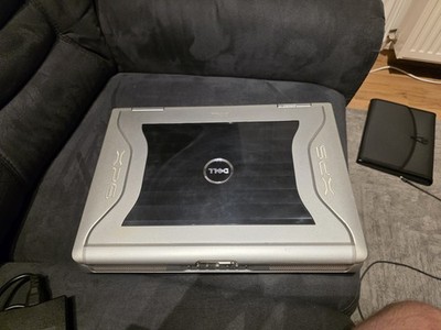 Laptop Dell XPS M1710, 2 GB RAM, NVIDIA GeForce Go 7900 GTX, inkl. Ladegerät