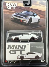 Mini GT Nissan GT-R Nismo 2024 Brilliant White Pearl #1045 1/64