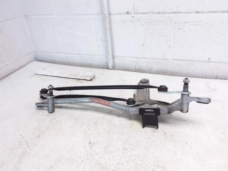 Maserati Ghibli 2020 Wiper linkage P/N 1010549