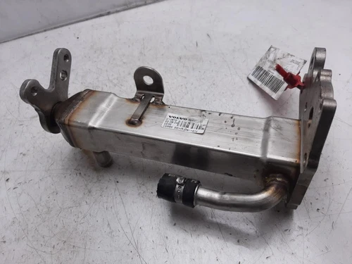 30637142 Enfriador Egr para VOLVO S60 BERLINA D5 2004 8328527 - Imagen 2 de 10