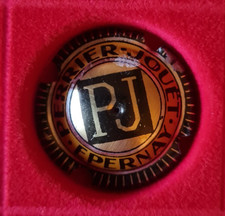 capsule champagne PERRIER JOUET a encoche n°46a or foncé cercle orange