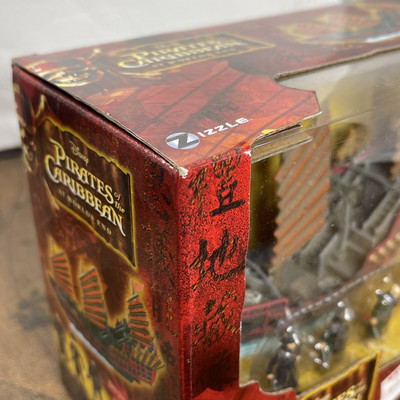 Pirates Of The Caribbean Pirate Fleet Empress Micro Ship Zizzle