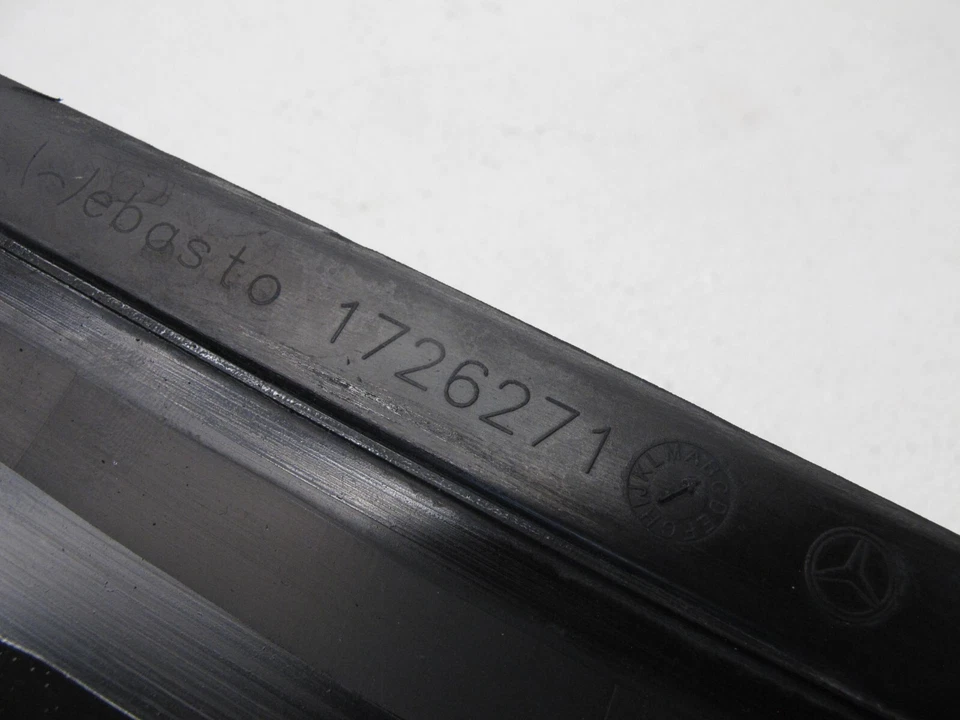 Cristal techo corredizo panorámico trasero 12-19 Mercedes W166 ML63 GLE550 X166 ML350 FABRICANTE DE EQUIPOS ORIGINALES Foto 4 de 4