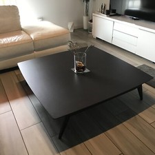 Tavolino soggiorno quadrato di design in legno colore testa di moro