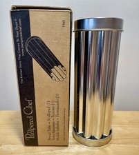 Pampered Chef Bread Tube Scalloped #1565 Open Box Complete Unused Shelf Wear