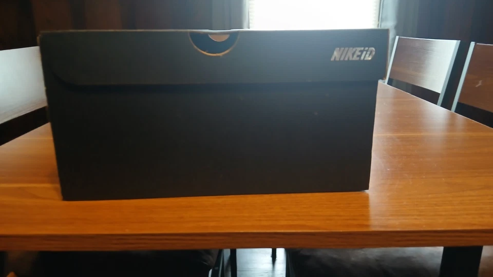 Zapatos para hombre Nike ID Lebron James Soldier 12 talla 11 5 color negro gris oscuro dorado Foto 2 de 4