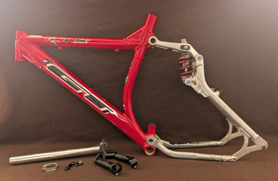 GT LTS 3000 T50 Cadre Vélo VTT Frame MTB Bicycle Vintage 90" - Photo 1/4