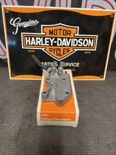 AMF Harley Davidson NOS NEW 26232-68 Oil Pump Cover FL FLH FX Shovelhead OEM