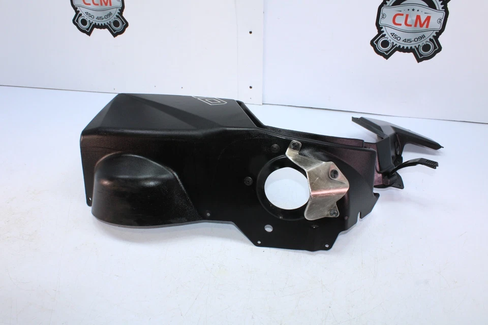 Polaris RMK Assault 800 2019 lado derecho inferior cubierta de panel cubierta 2635757 Foto 2 de 4