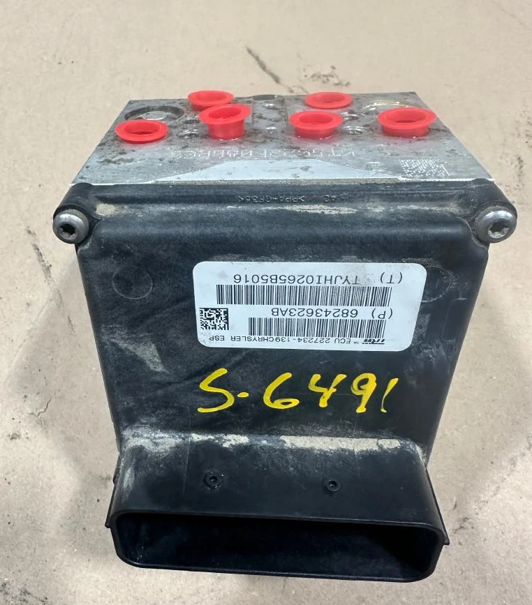 Dodge Ram 3500 4500 2015 ABS conjunto de bomba de freno antibloqueo OEM Foto 2 de 2