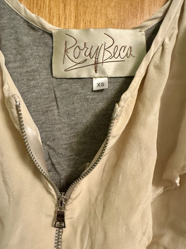 Top camisero Rory Beca 100 % seda talla Xs Foto 2 de 4