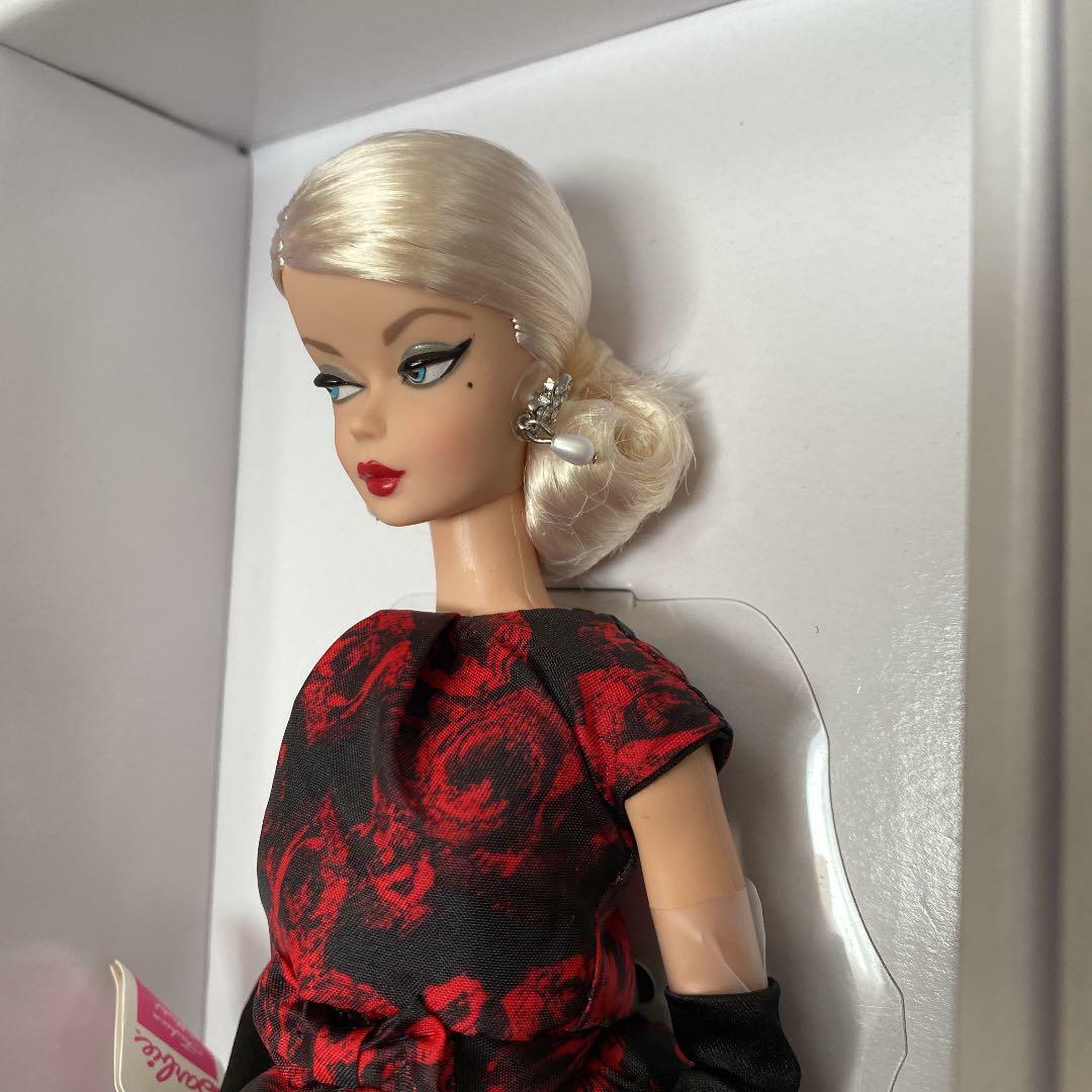 Mattel BARBIE Fashion Model Collecion Elegant Rose Cocktail Mattel BARBIE Fashion Model Collecion Elegant Rose Cocktail