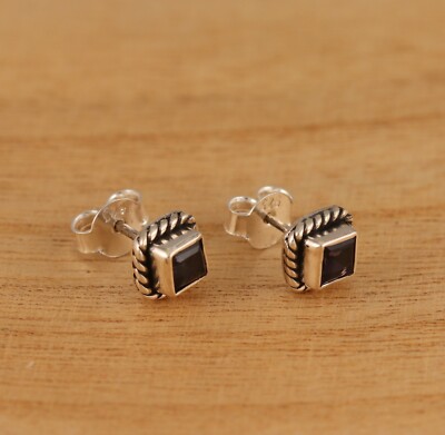 Natürlicher Iolith 925 Sterling Silber eckige Form 7x7 mm Ohrstecker Geschenk verpackt