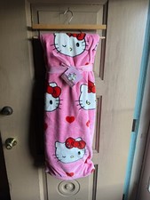 NWT Hello Kitty Valentine  s Day PINK Throw Twin 60x90 Blanket Love Red Hearts