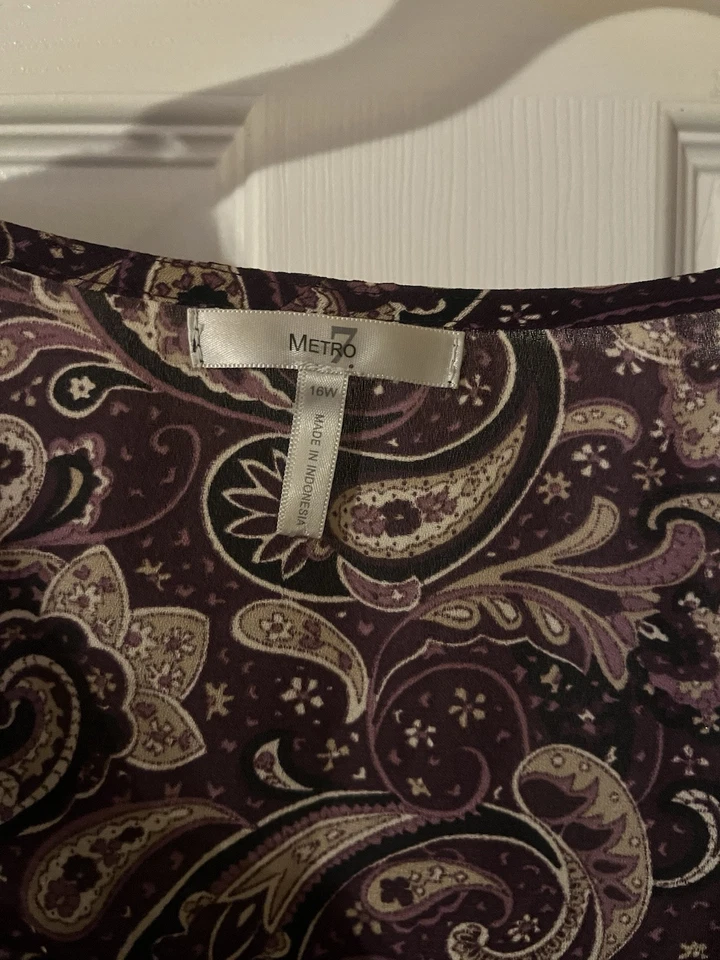 Túnica Metro 7 Boho Mujer 16W Púrpura Paisley Adornada Cuello en V Manga Larga Foto 3 de 4