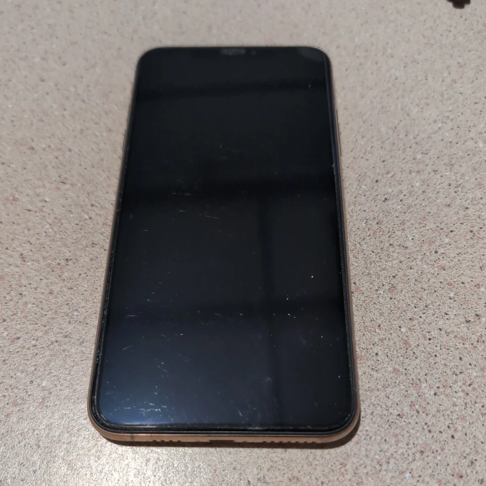 Apple iPhone XS MAX 256 GB Unlocked Used Good Condition - Image 2 of 4