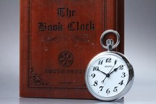 Vintage 1996 N MINT w/ Wood BOX SEIKO 7C11-0010 Quartz Railway Pocket Watch