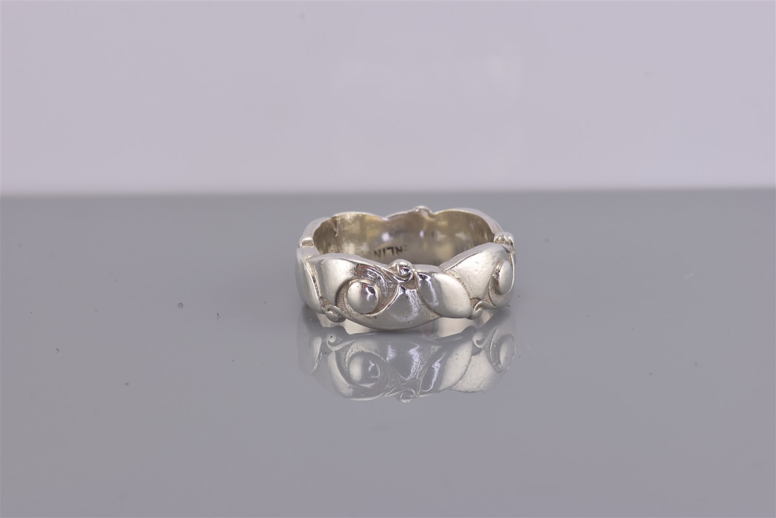 Sterling Silver Swirled Leaf Bead Patterned Etern… - image 6