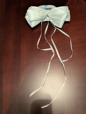 Riviera Kids: White Hair Bow With Pearls and Ribbons - 7 1/2''  Across