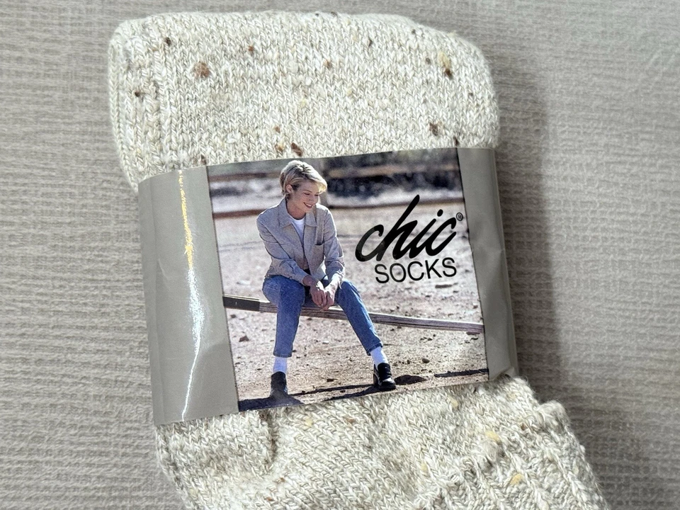 Calcetines de puño elegantes vintage de los 90 para mujer 2 pares avena y poliéster acrílico tostado nuevos de stock Foto 2 de 4