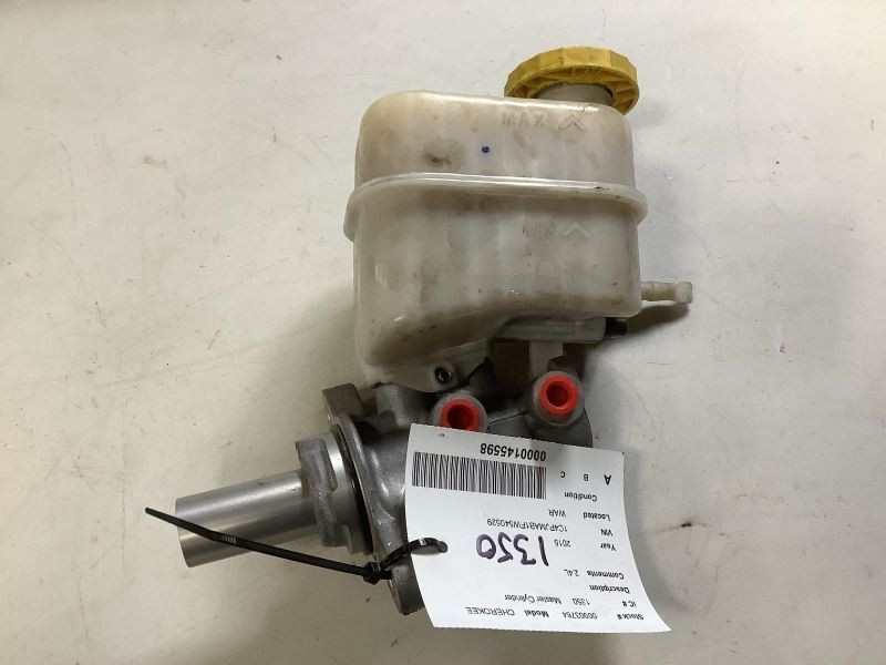 Brake Master Cylinder Fits 14-18 CHEROKEE 299621