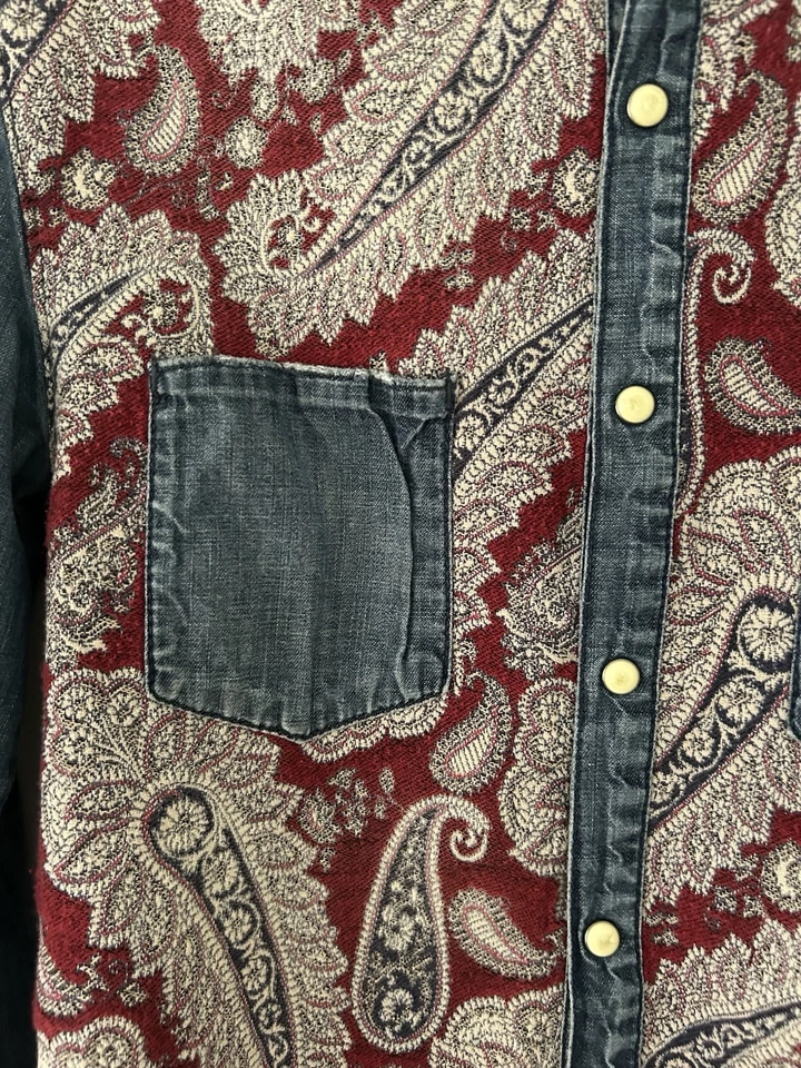 Camisa Zara Para Hombre Denim Tapiz Frontal Perla Bolsillos a Presión en el Pecho Calce Ajustado Talla M Foto 4 de 4