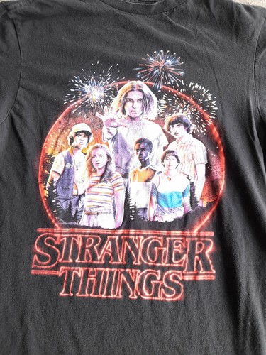 Stranger Things T-Shirt Kids Size Small 
