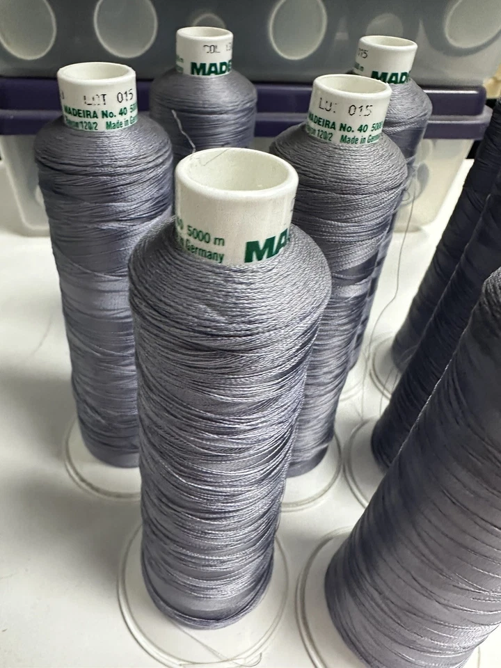 7 Madeira Classic Rayon Embroidery Thread - 40 5500 yd -GREY#1363 - Image 4 of 4