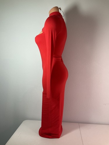 BAR III Bodycon Collection Red Midi Dress w/ Peek Hole. Size Medium. NEW. - Picture 2 of 8