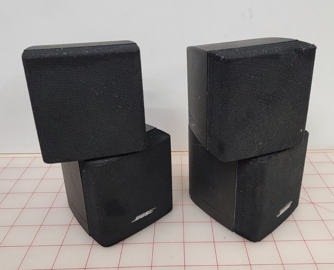 Bose Double Dual Cube Speaker Acoustimass Surround Speakers Color