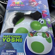 Hatchin' Yoshi The Super Mario Galaxy Movie Interactive Yoshi Figure NIB