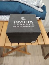 MONTRE INVICTA RESERVE MODELE 80300 EXCELLET ETAT JAMAIS PORTEE