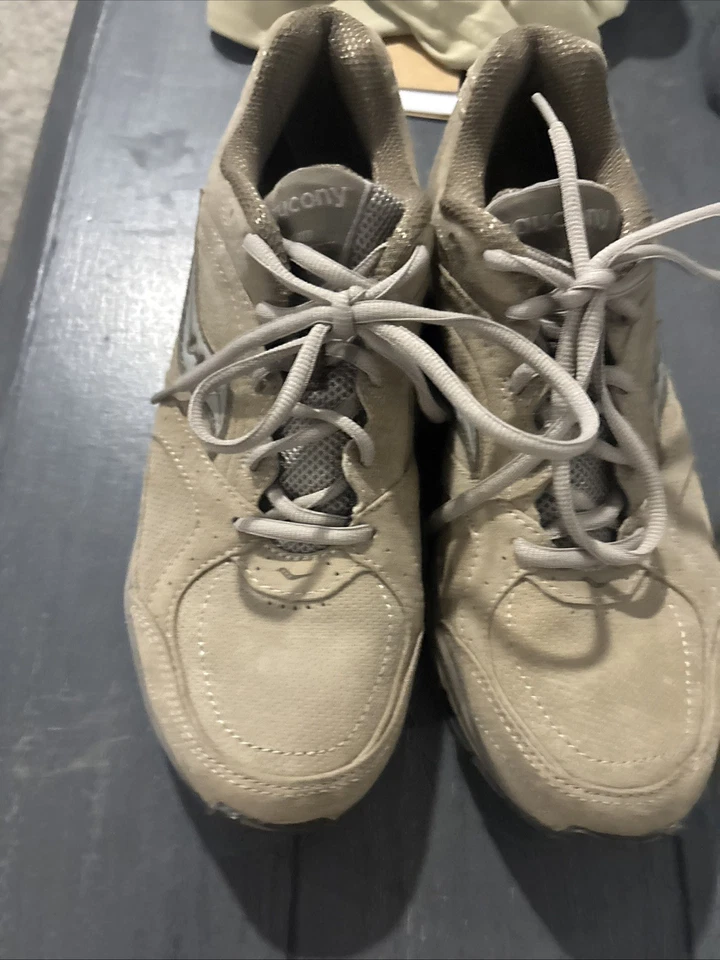 Size 9.5 Women’s Saucony Grid Integrity ST2 10109-3 B Brown Tan Walking Shoes - Image 3 of 4