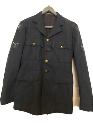 Britische Royal Air Force Jacke Tunika 1959 datiert Königskrone Knöpfe