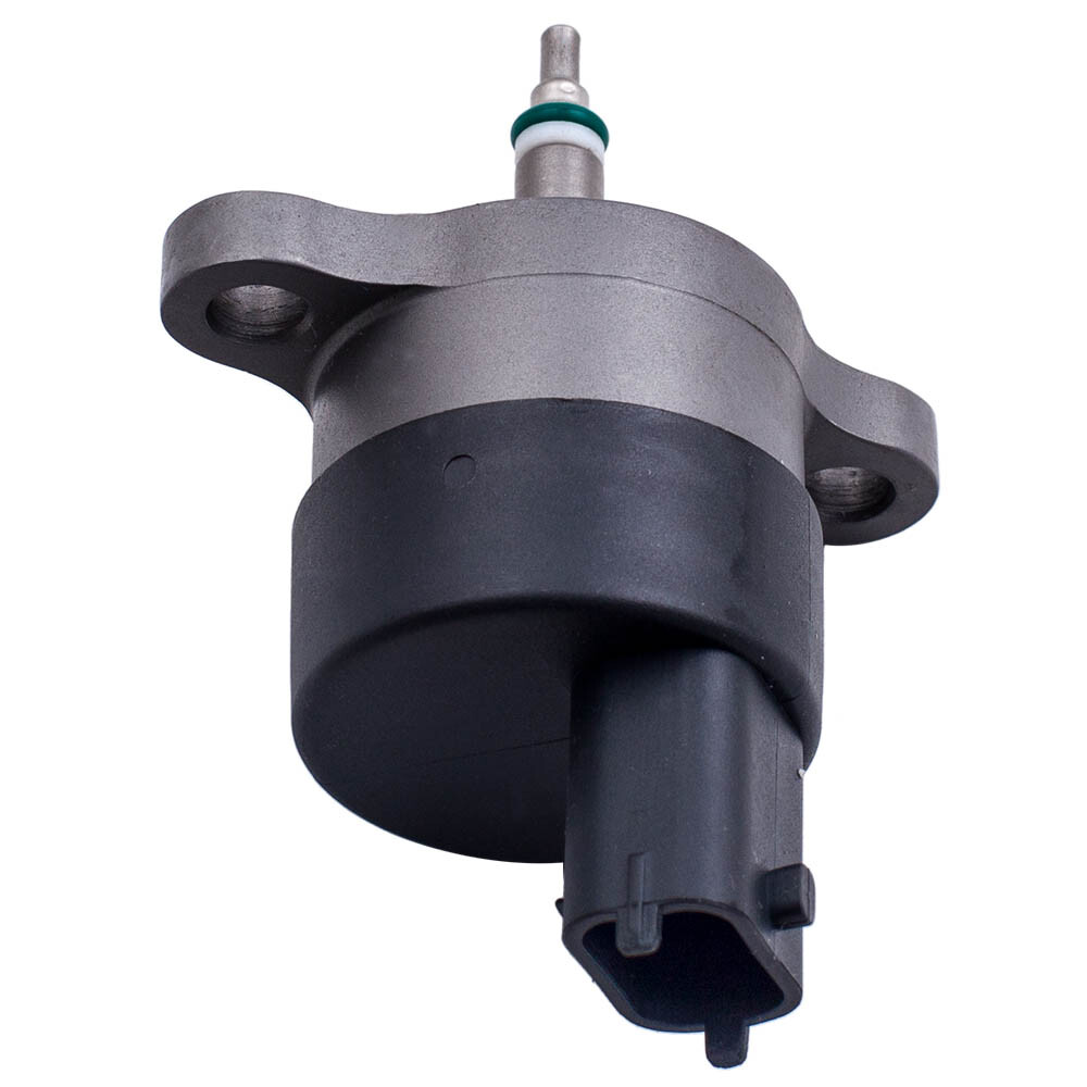 Push on Fuel Pressure Regulator suitable for V8 EFI Discovery Range