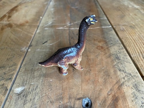 Safari Ltd Baby Dinosaur Figure - Brachiosaurus - 6cm - China - Picture 4 of 7
