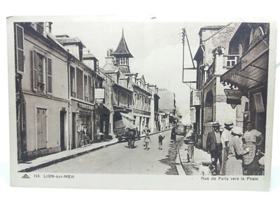 Lion Sur Mer France Rue de Paris VersLa Poste Vintage Postkarte um 1940 Kodak Cafe 