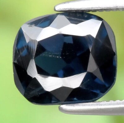 2,19ct 7,7x6,7mm VS Kissen Natur Blau Spinell Edelstein, Tansania