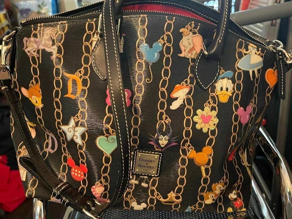 Dooney & Bourke, Bags