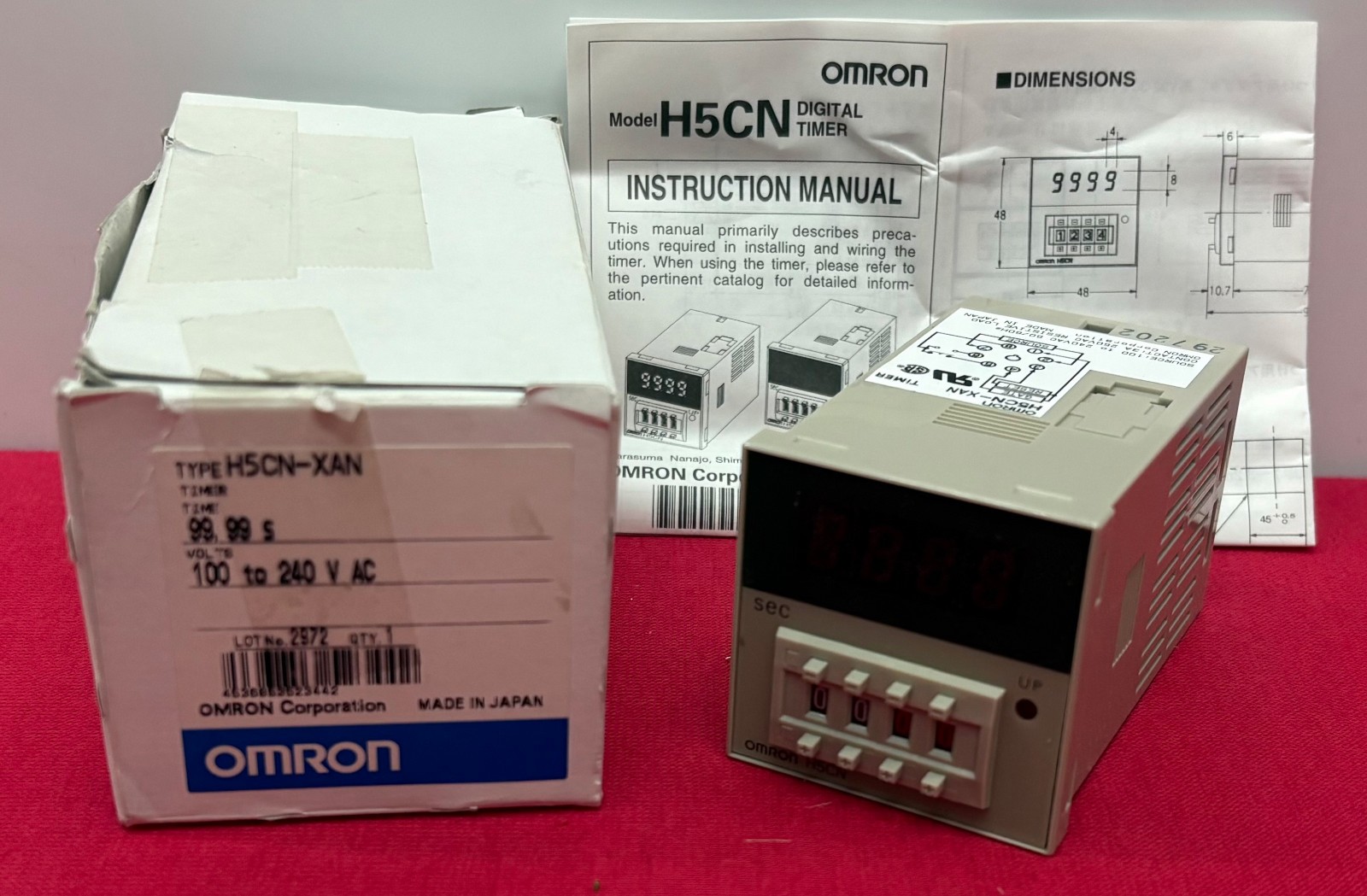 OMRON H5CN-XAN LED TIMER 100-240 VAC LOT 2972. 297202 3A 250VAC