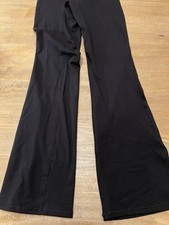 NEW  H M Womens Small Black Training Flared Pants With Soft Move